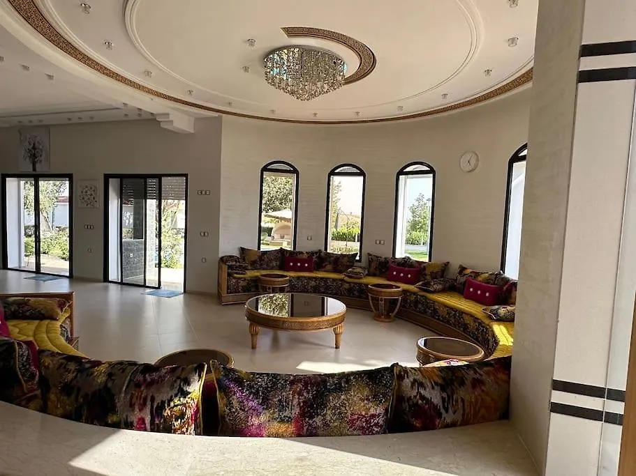 Super Belle Villa Avec Piscine Fez Marrocos